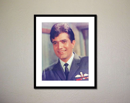 Seven Rays, Rajesh Khanna - 4 in Aradhana Framed, - PosterGully